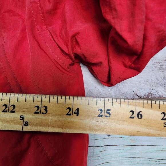 Marlboro Country Store Red Hooded Down Jacket M Nylon Duck Down - Picture 10 of 11